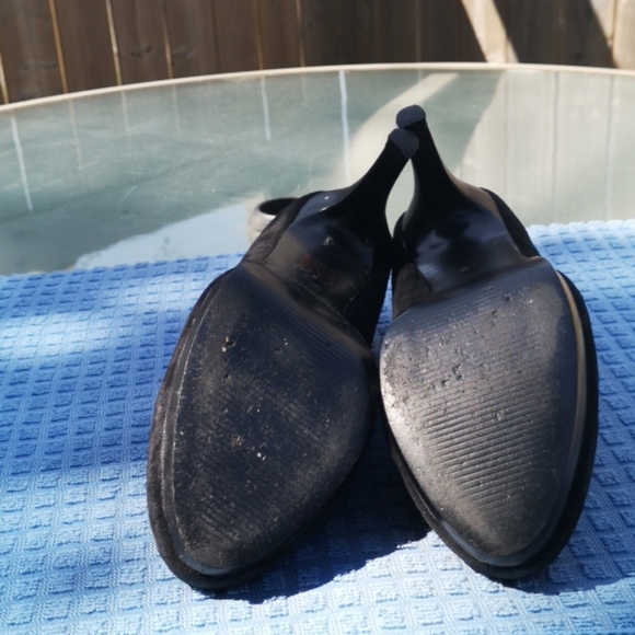 Shoes - Picture 4 of 4